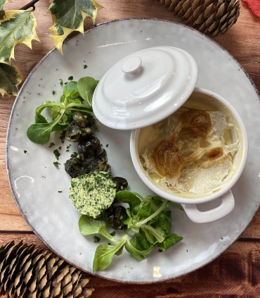 Traditionnel gratin de cardons Lyonnais