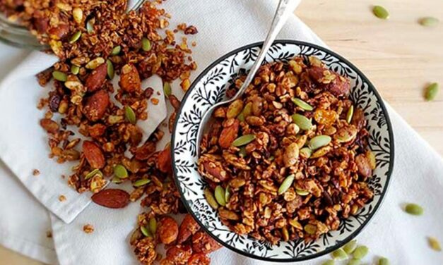 Pumpkin seed granola