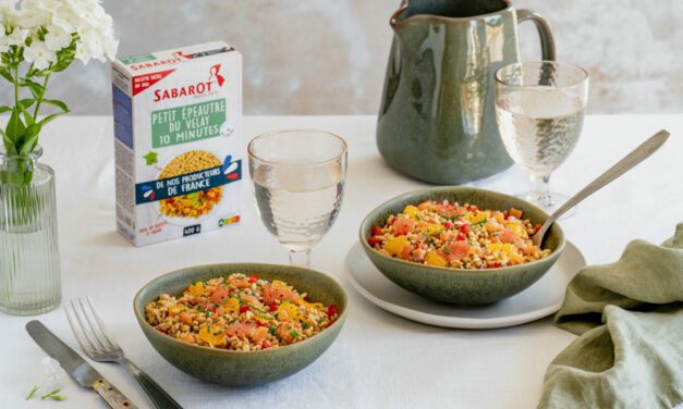 Salade de Petit Épeautre du Velay à la truite fumée de Vourzac et agrumes