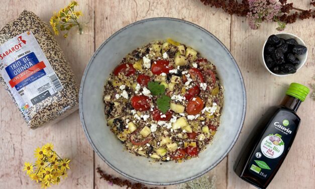 Quinoa trio salad with summer vegetables