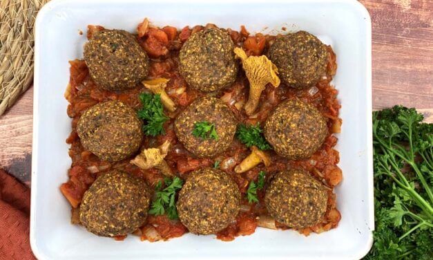 Forest meatballs with chanterelle mushrooms