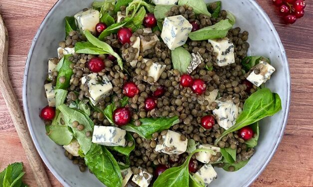 Salade de lentille verte du Puy A.O.P et fourme d&rsquo;Ambert A.O.P.