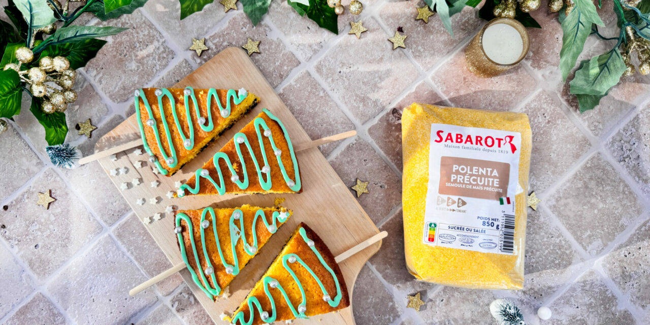 Gâteau sapin à la polenta, orange et chocolat