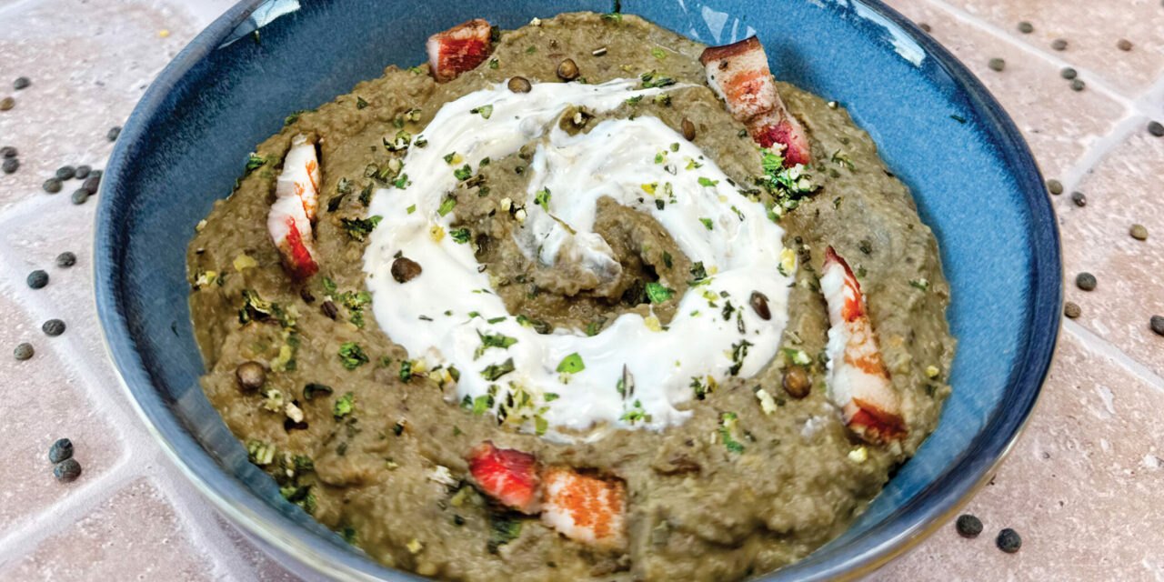 Velouté de Lentille verte du Puy A.O.P, poitrines et bleu d&rsquo;auvergne