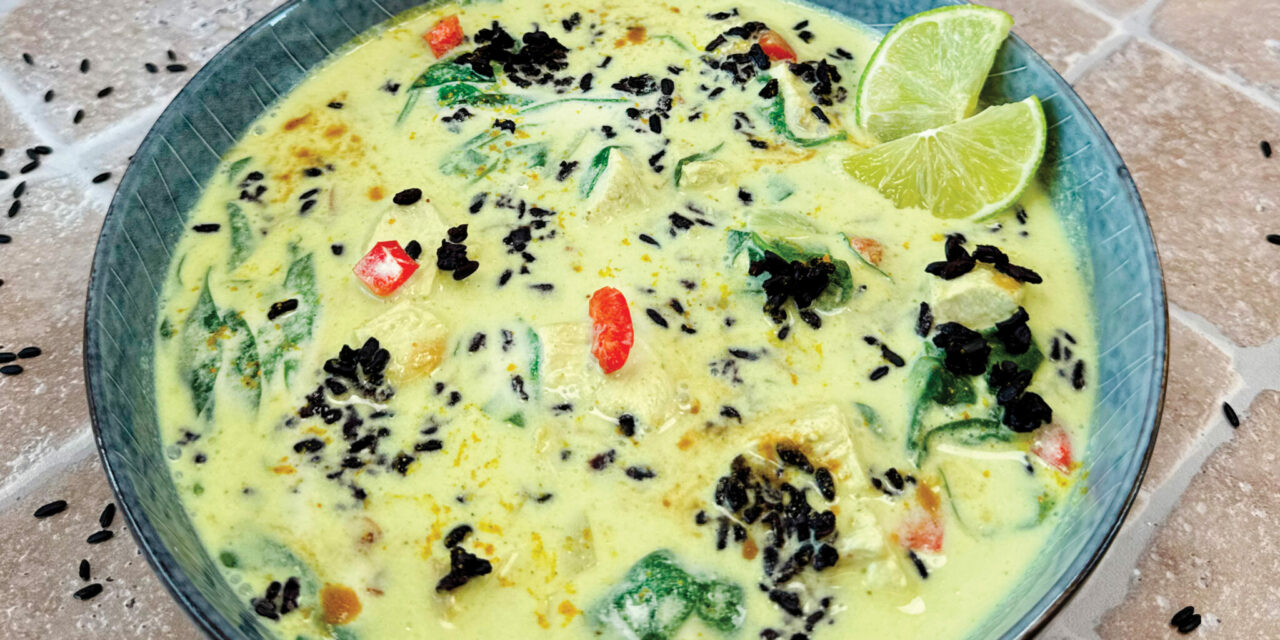 Soupe de riz noir interdit au thaï