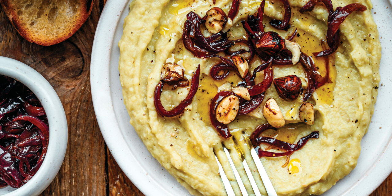 Purée de flageolets aux noisettes et oignons caramélisés