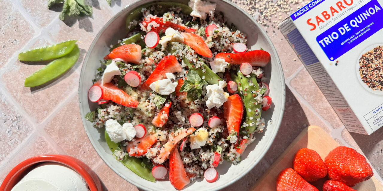 Quinoa printanier aux fraises fraîches & radis croquants